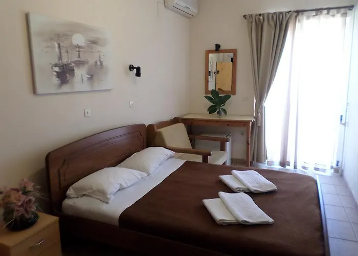 Tina Hriszí Aktí Haniá