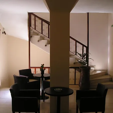Hotel Tina
