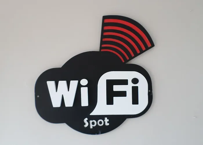 Tina فندق خانيا